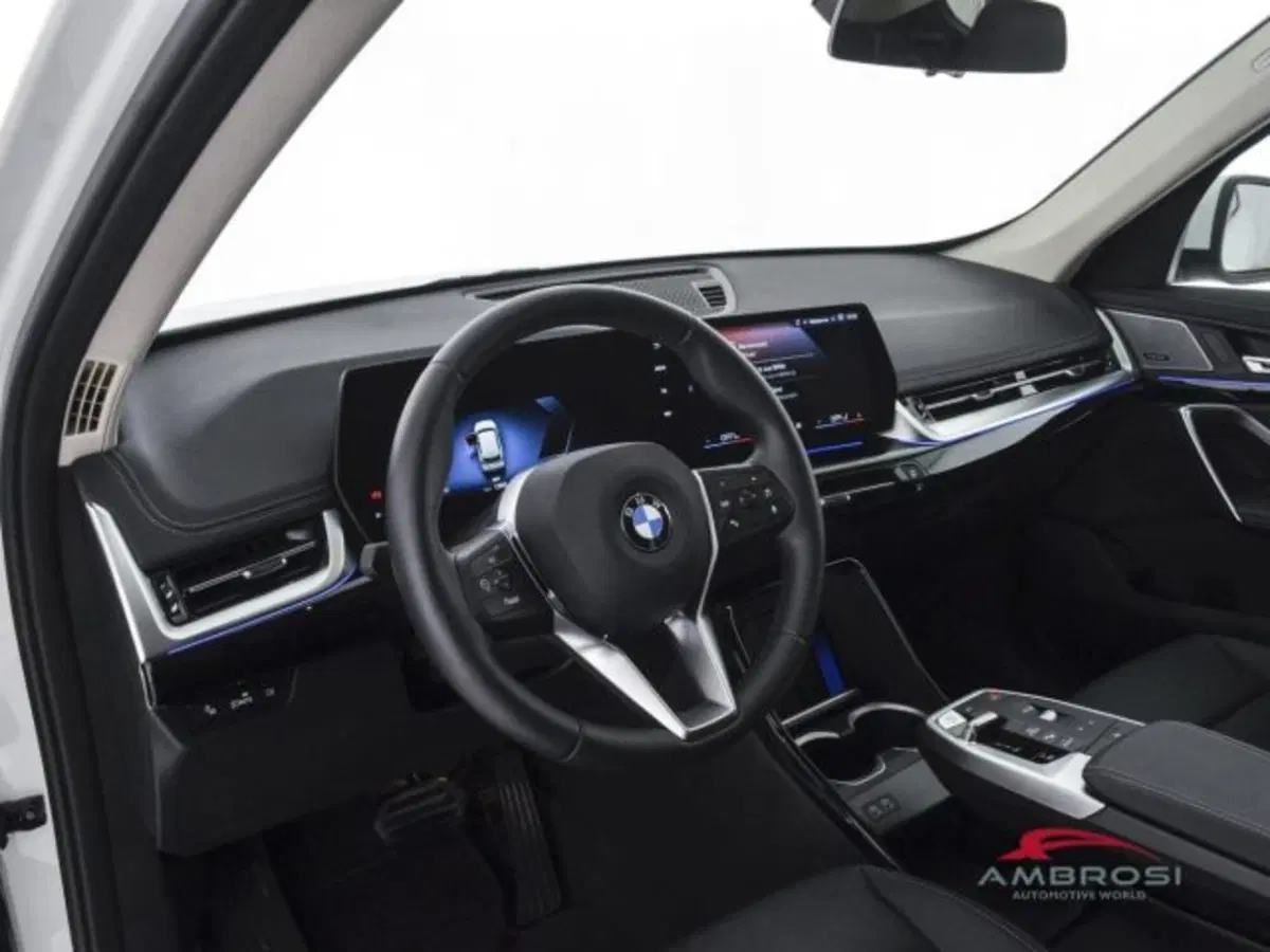 BMW X1 nuova a Perugia (4)
