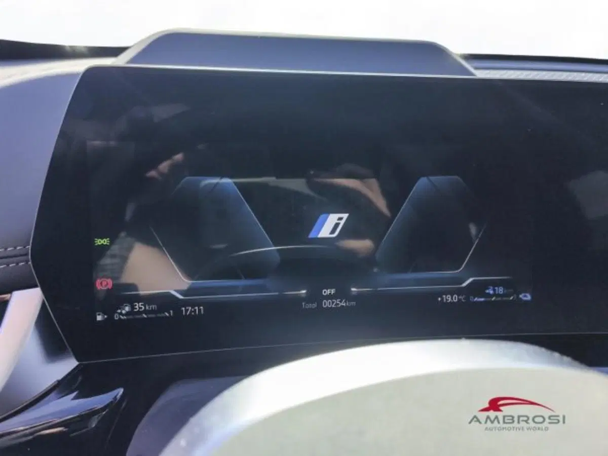 BMW X1 nuova a Perugia (8)