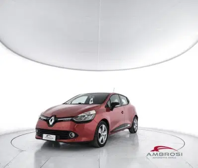 Renault Clio 1.5 dCi 8V 75CV Start&amp;Stop 5 porte Live del 2013 usata a Corciano