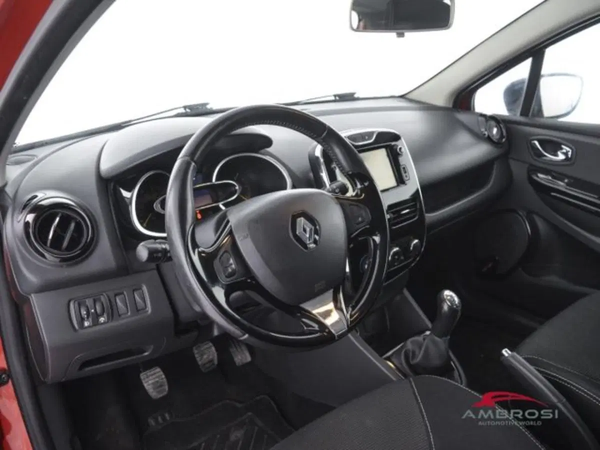 Renault Clio usata a Perugia (8)