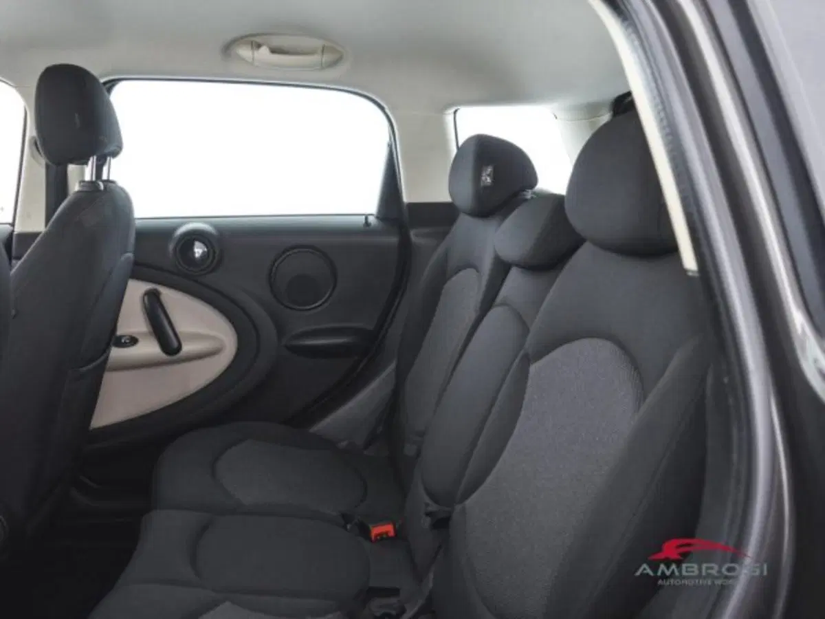 MINI Mini Countryman usata a Perugia (10)