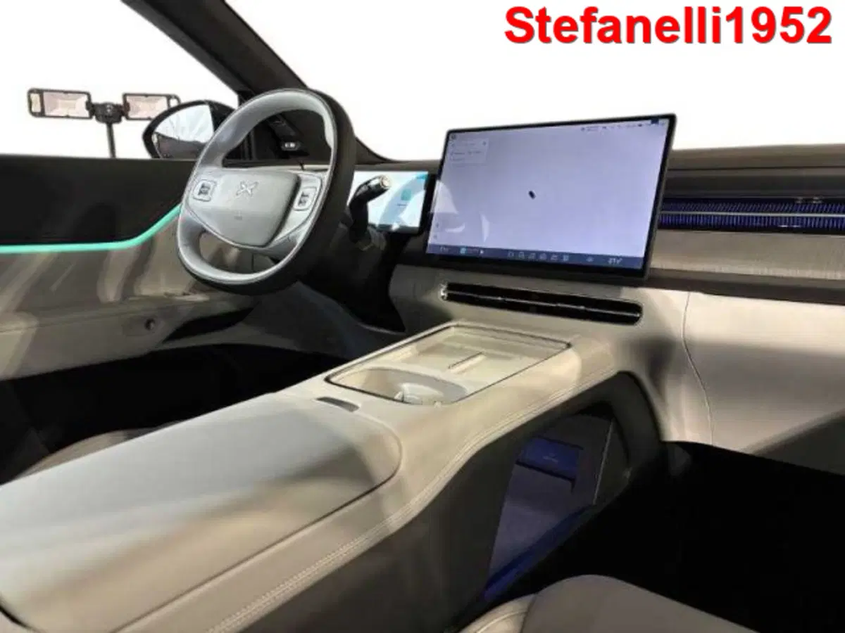 XPeng G6 nuova a Bologna (15)