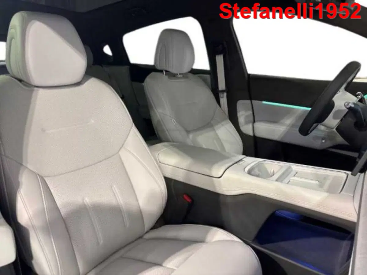 XPeng G6 nuova a Bologna (16)