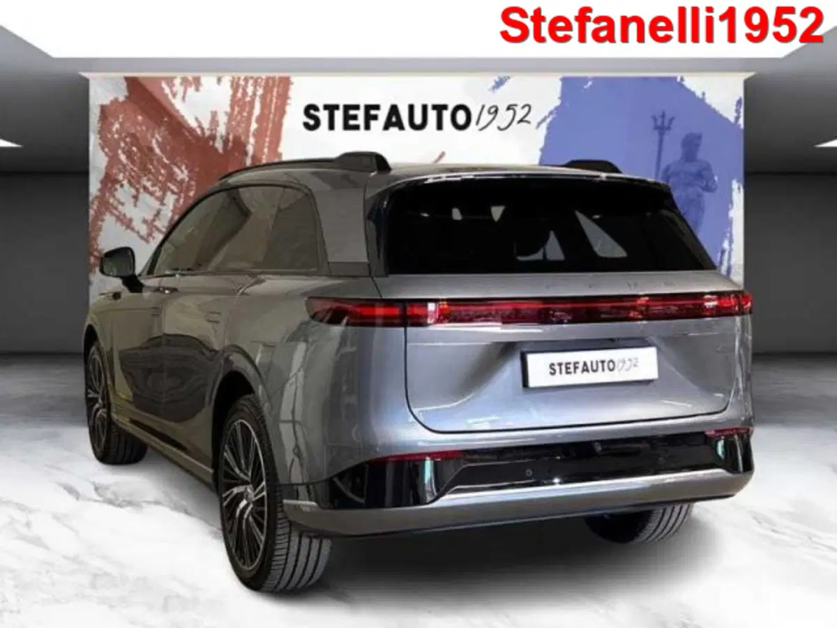 XPeng G9 nuova a Bologna (5)