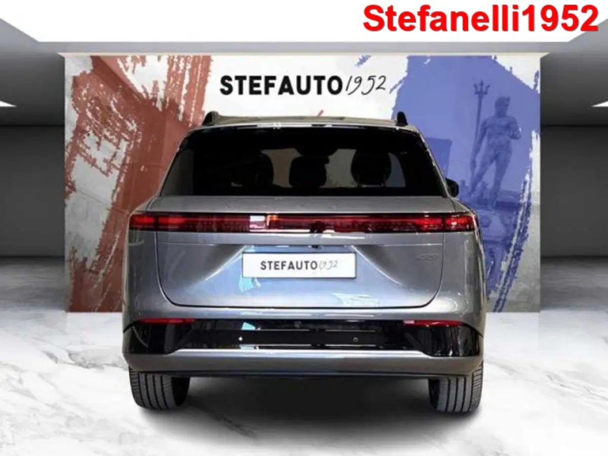 XPeng G9 nuova a Bologna (6)