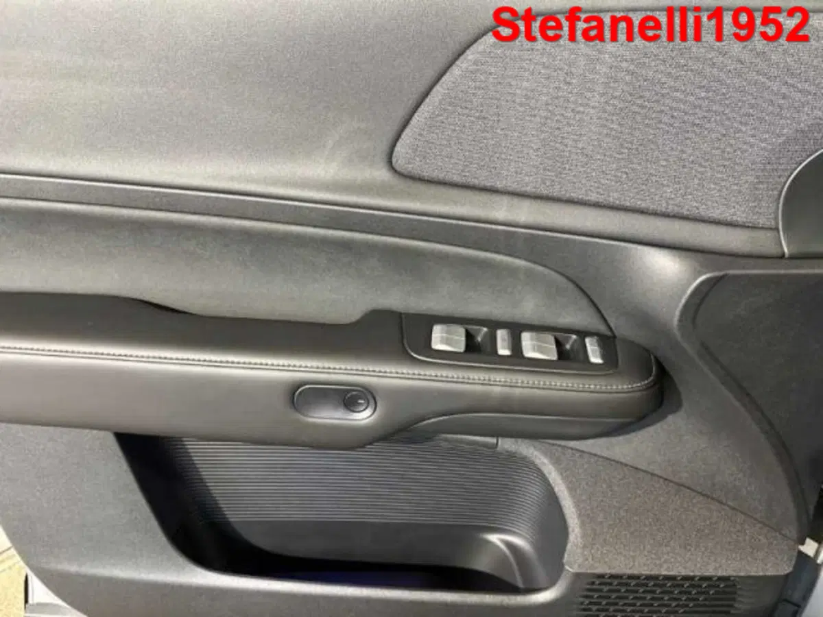 XPeng G6 nuova a Bologna (10)