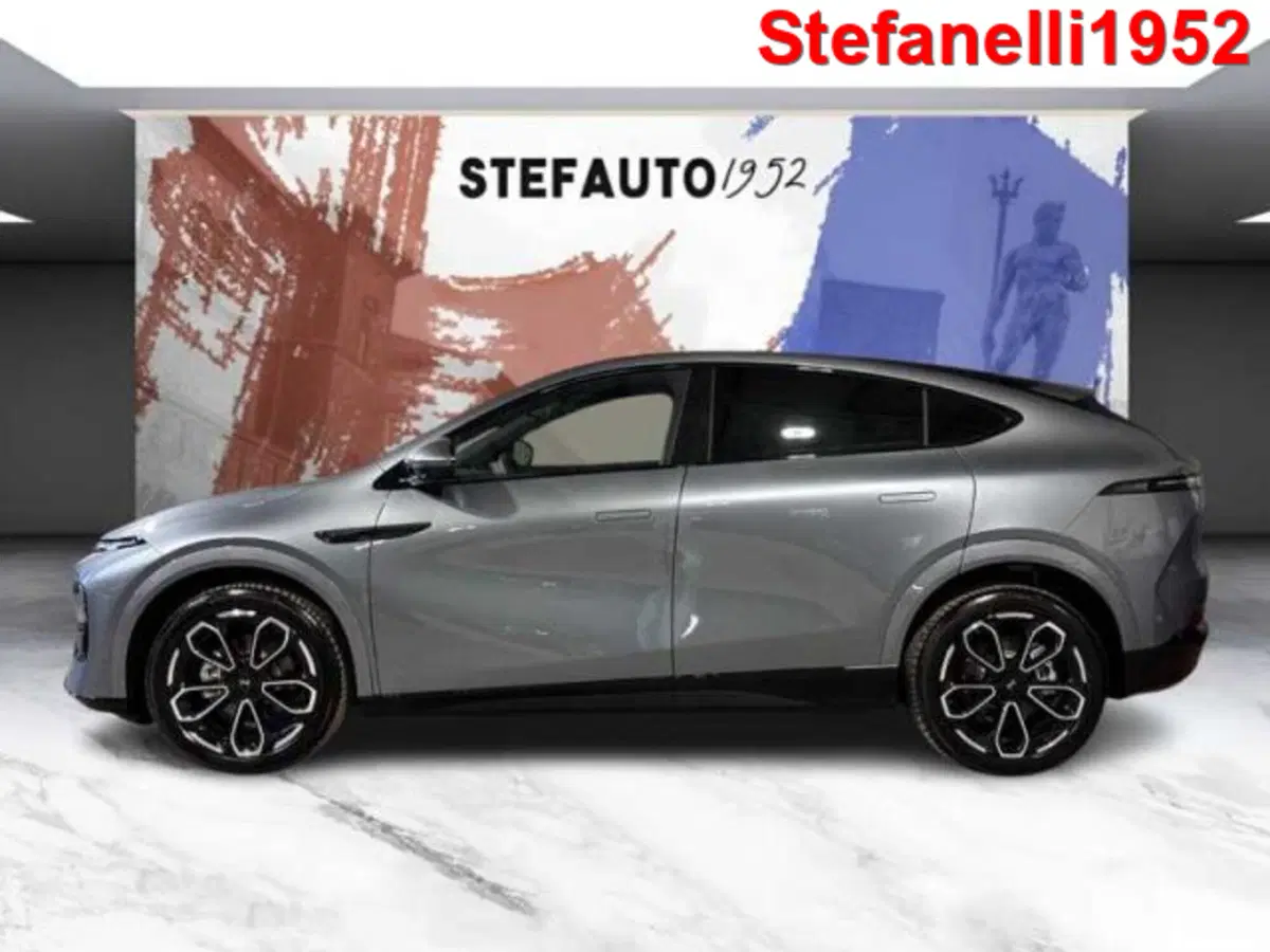 XPeng G6 nuova a Bologna (3)