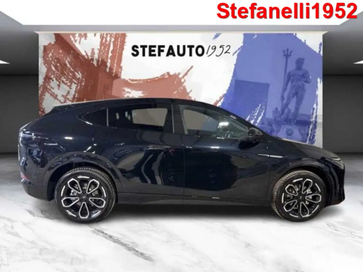 XPeng G6 nuova a Bologna (2)