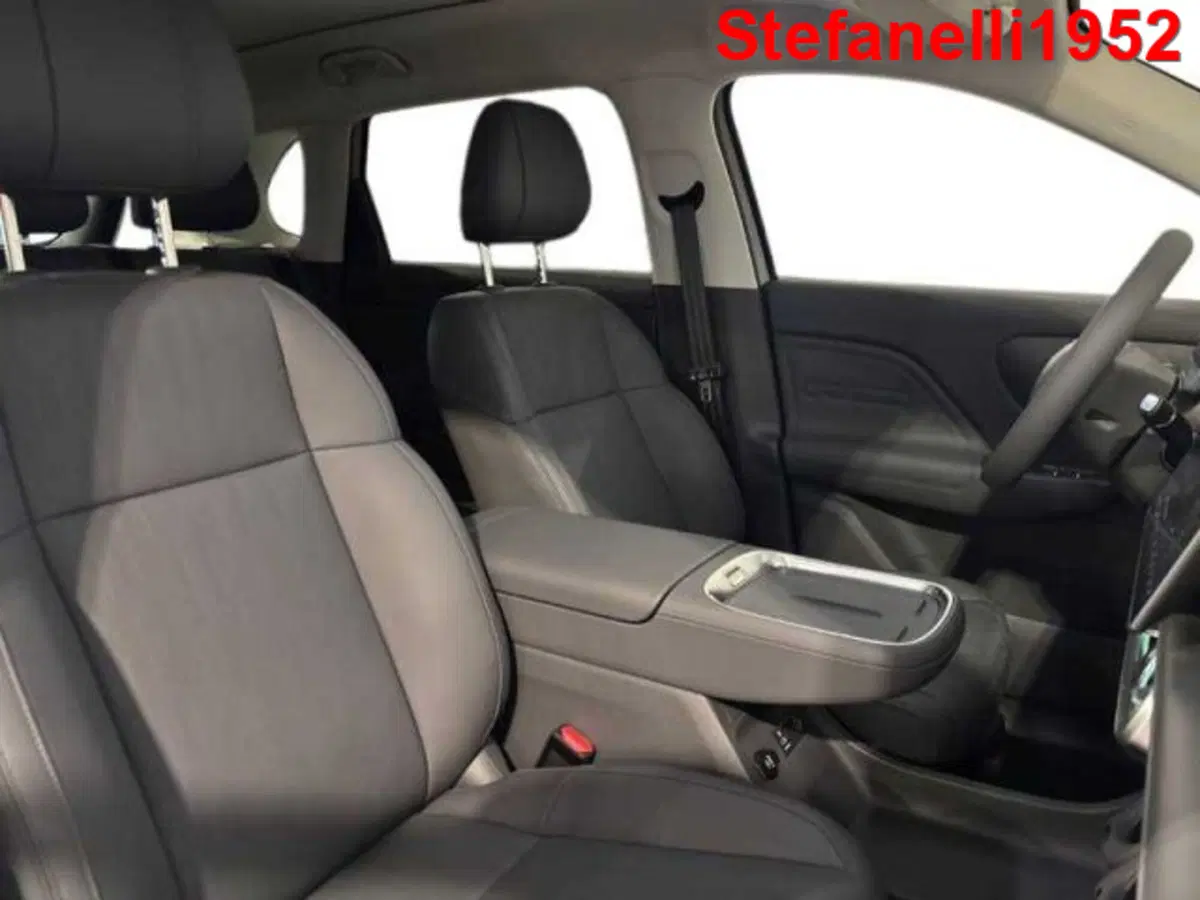 Leapmotor B10 nuova a Bologna (16)