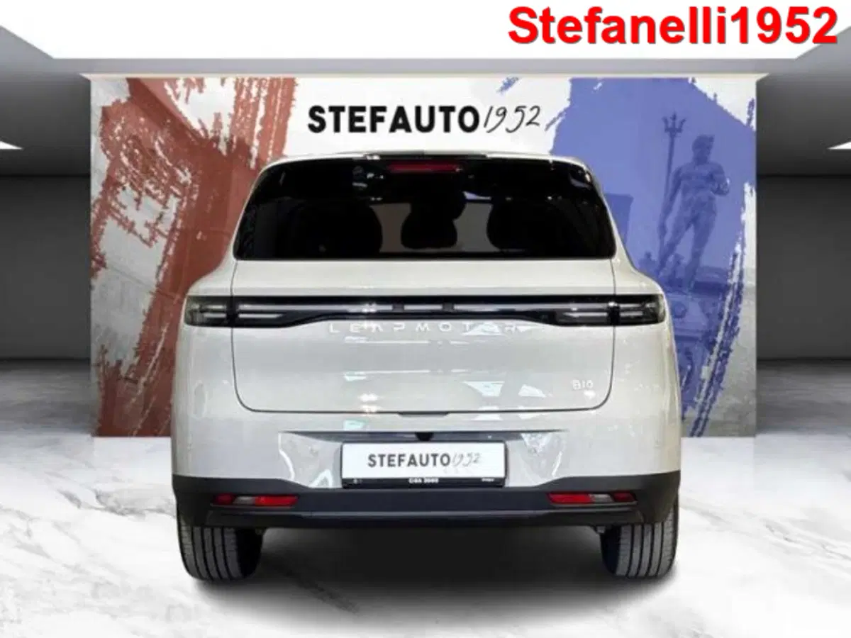 Leapmotor B10 nuova a Bologna (6)