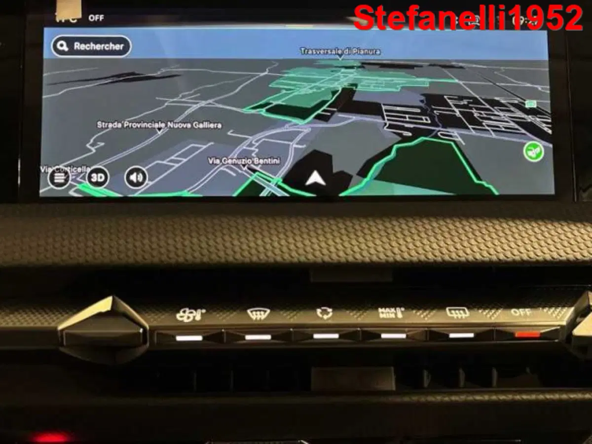 Leapmotor B10 nuova a Bologna (17)