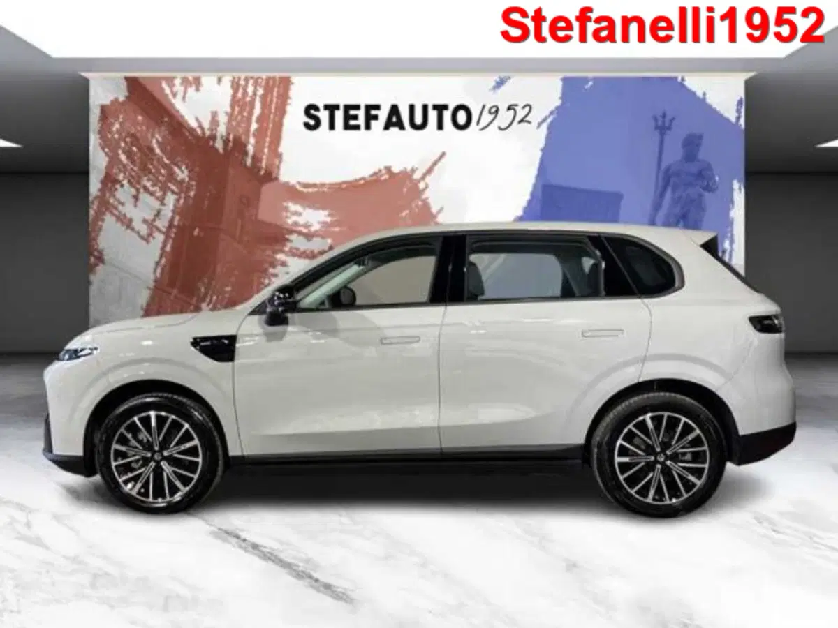 Leapmotor B10 nuova a Bologna (3)