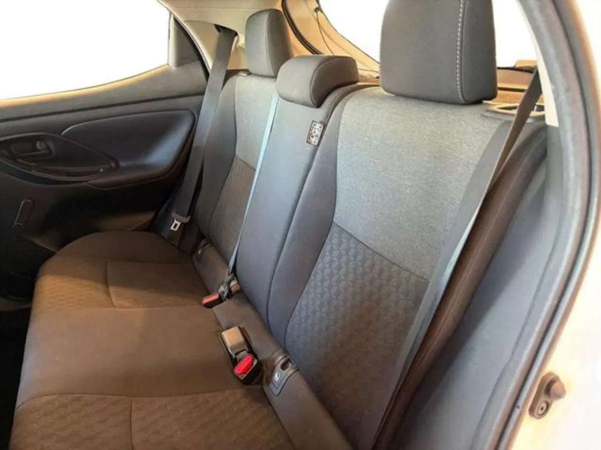 Toyota Yaris usata a Sassari (12)