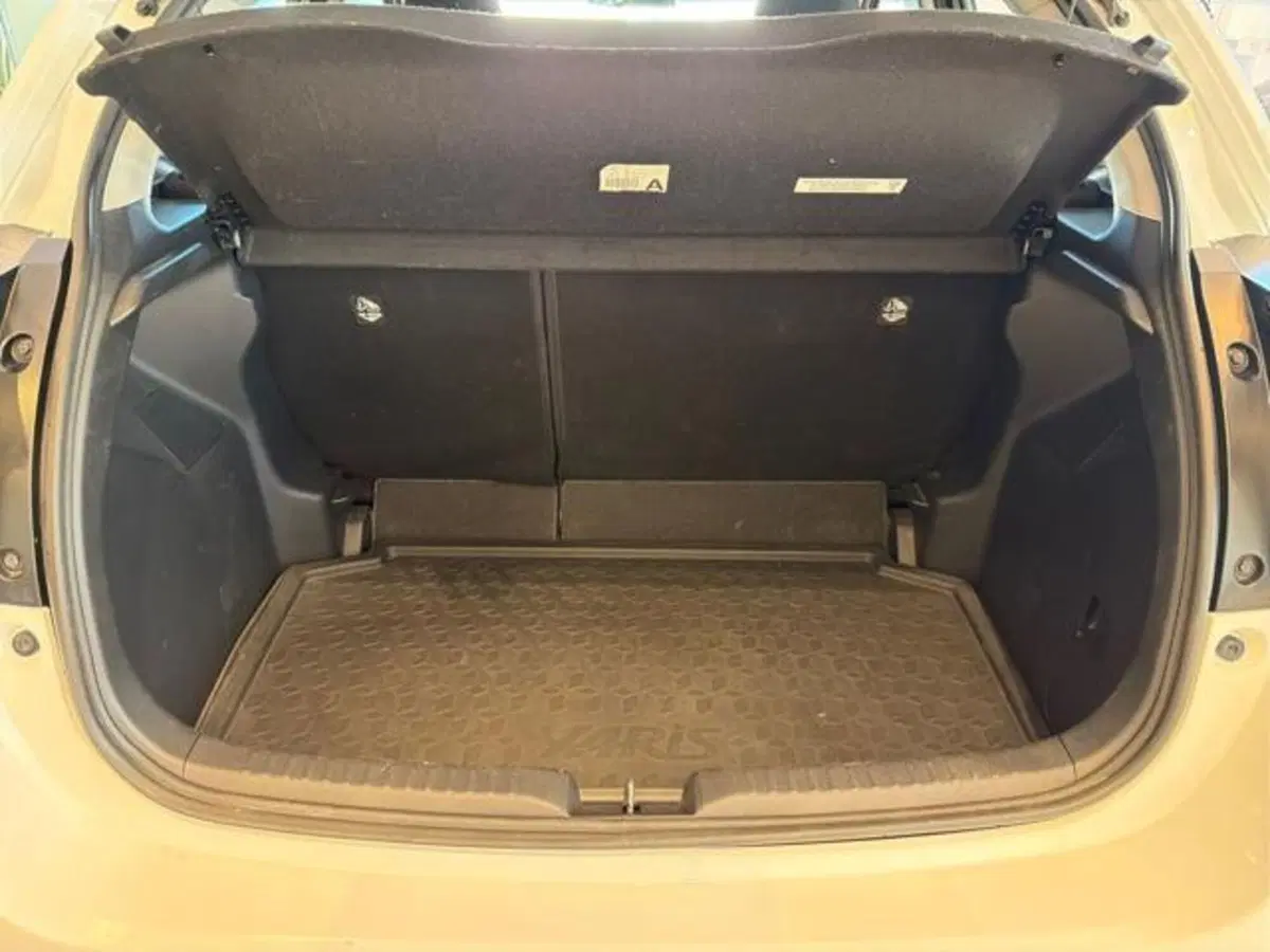 Toyota Yaris usata a Sassari (13)