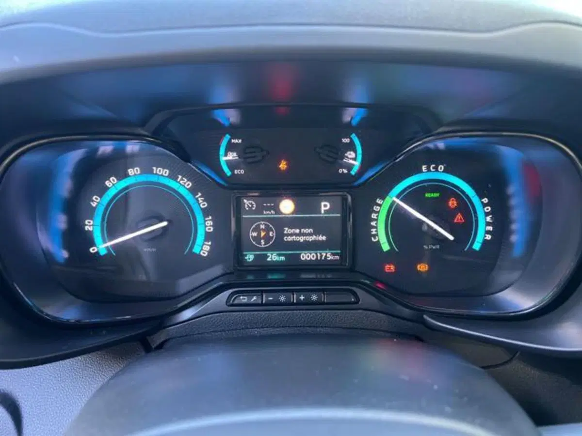 Toyota Proace City Electric nuova a Sassari (9)