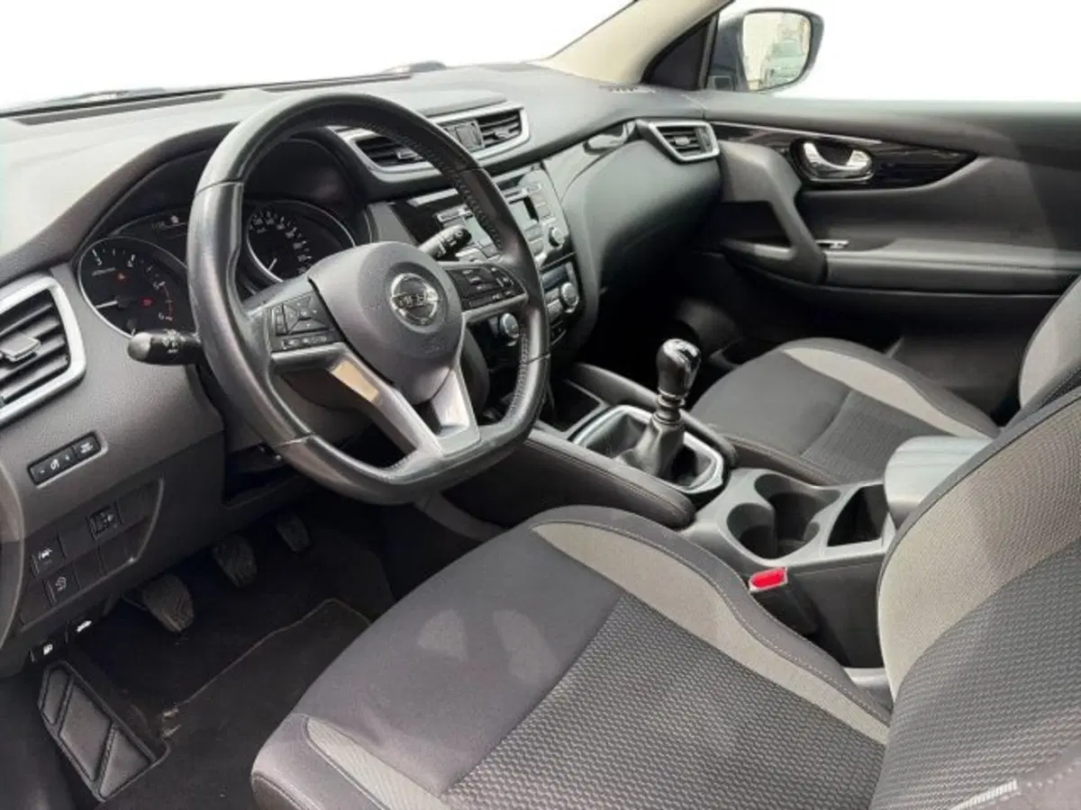 Nissan Qashqai usata a Sassari (6)