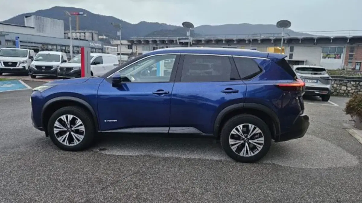 Nissan X-Trail usata a Lucca (7)