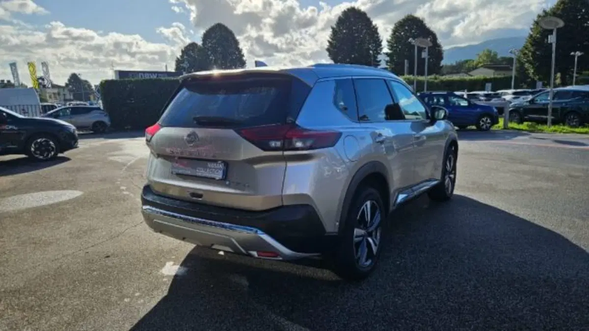Nissan X-Trail usata a Lucca (4)