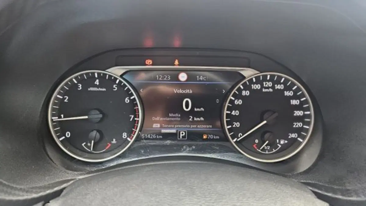 Nissan Juke usata a Lucca (12)