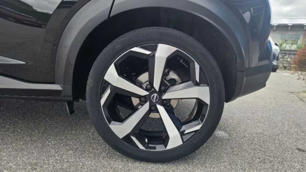 Nissan Juke usata a Lucca (18)