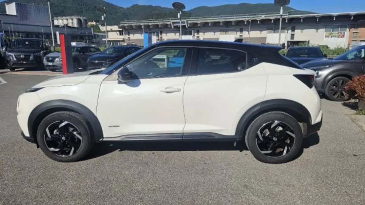 Nissan Juke usata a Lucca (7)