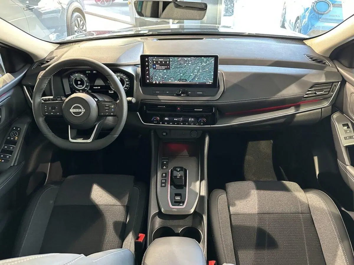 Nissan Qashqai nuova a Sondrio (11)