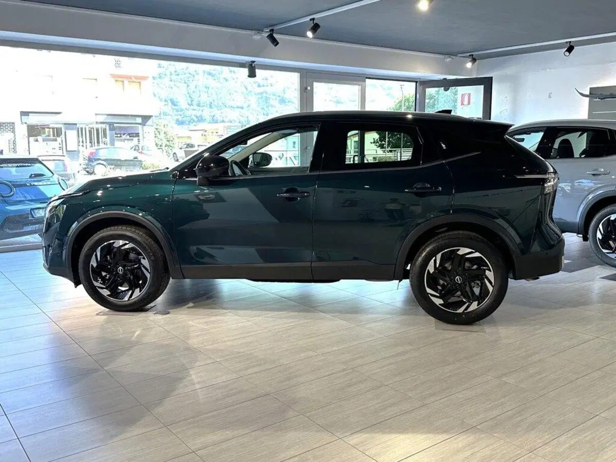 Nissan Qashqai nuova a Sondrio (2)