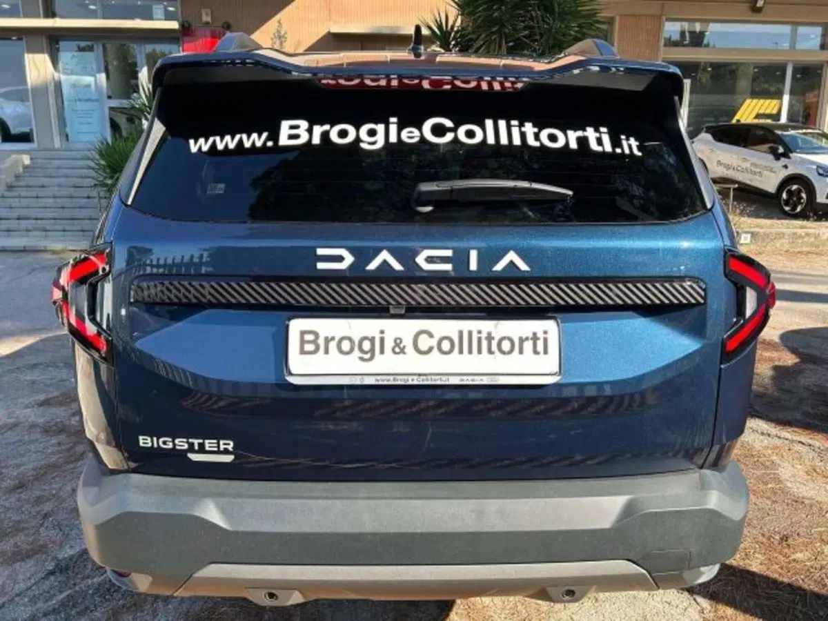 Dacia Bigster usata a Firenze (5)