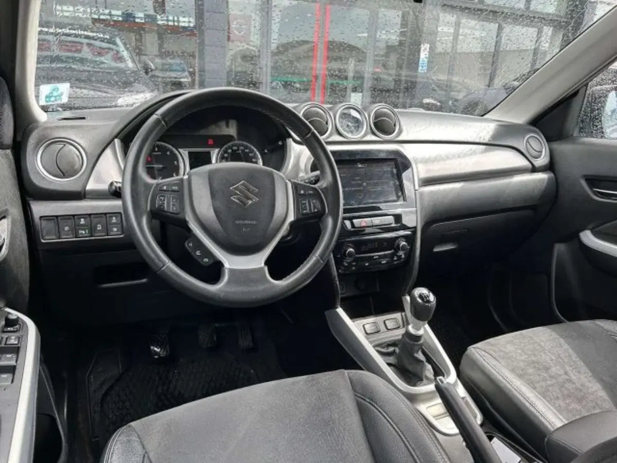 Suzuki Vitara usata a Firenze (17)