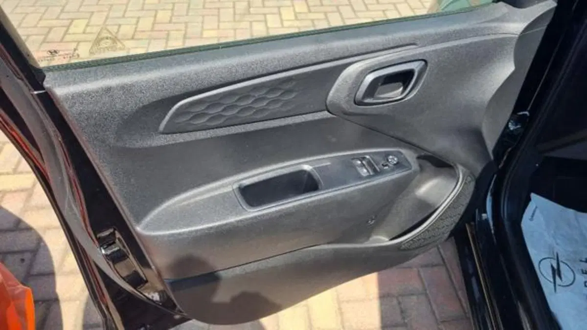 Hyundai i10 usata a Savona (8)