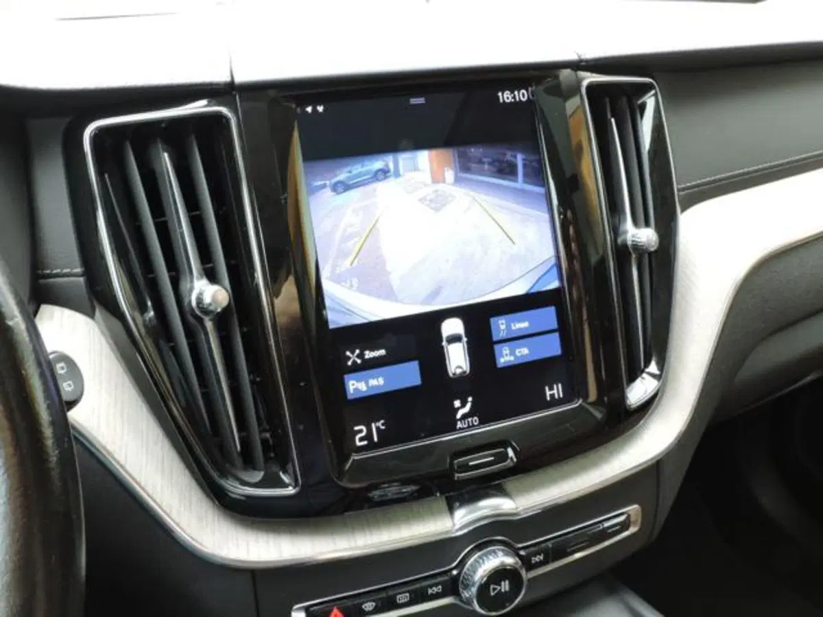 Volvo XC60 usata a Firenze (11)