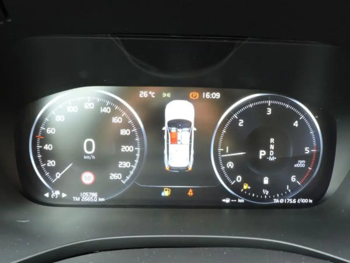 Volvo XC60 usata a Firenze (14)