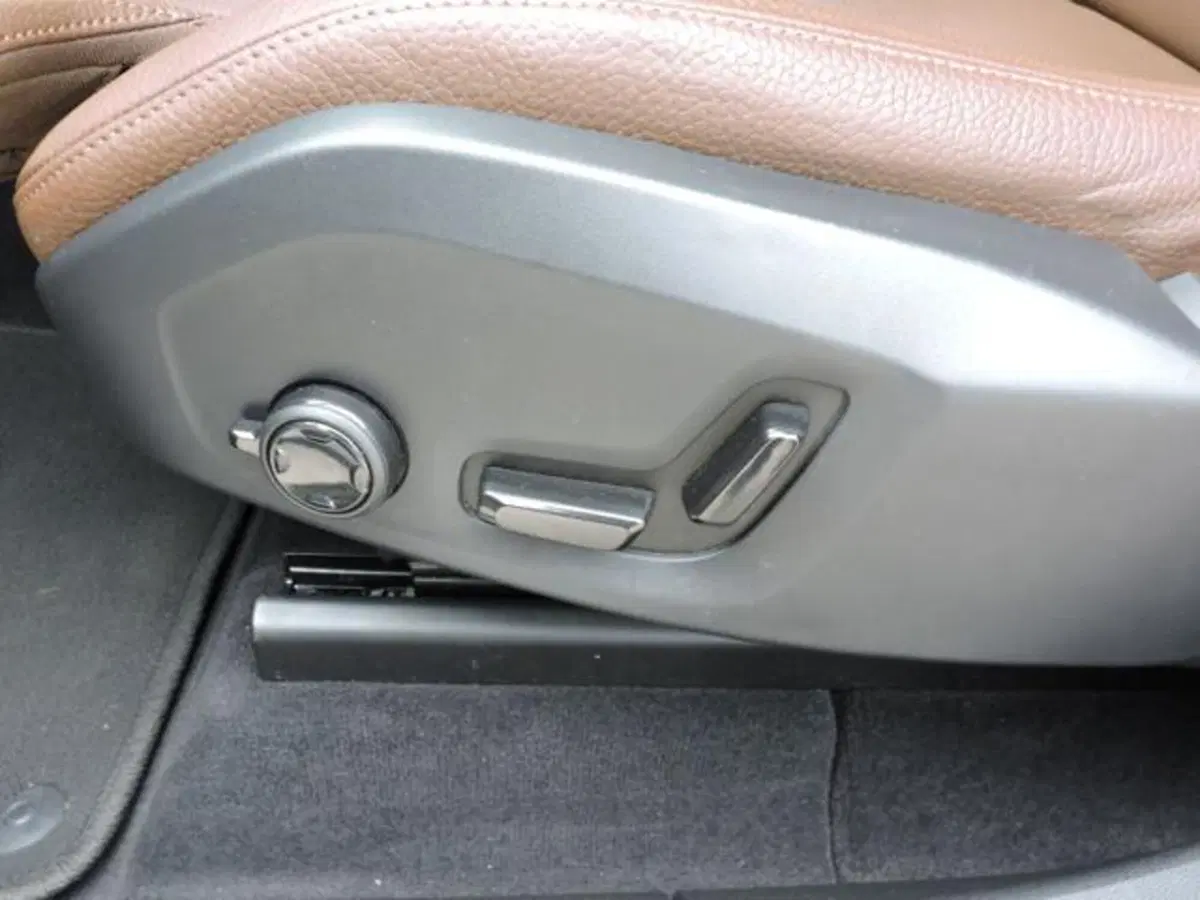 Volvo XC60 usata a Firenze (19)