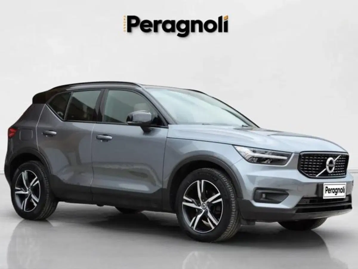 Volvo XC40 usata a Firenze (3)