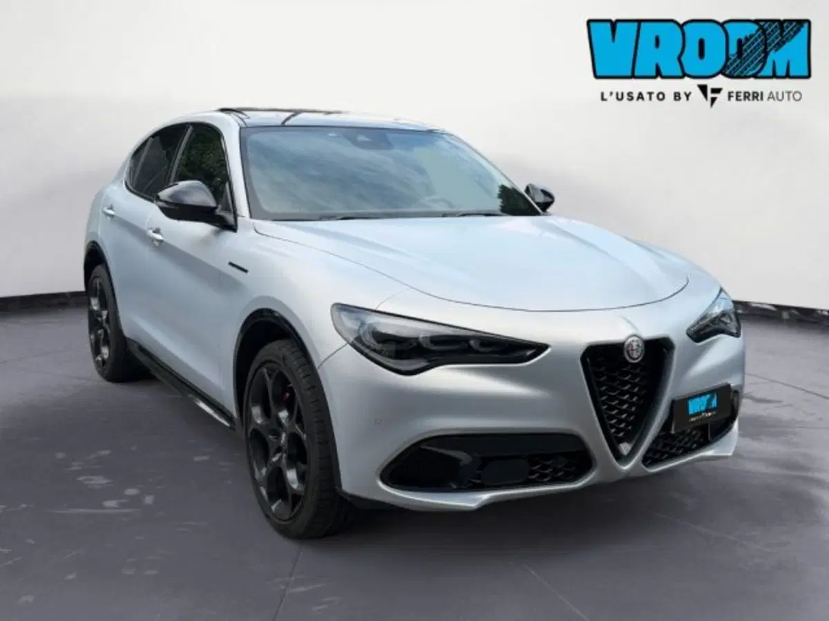 Alfa Romeo Stelvio usata a Udine (3)