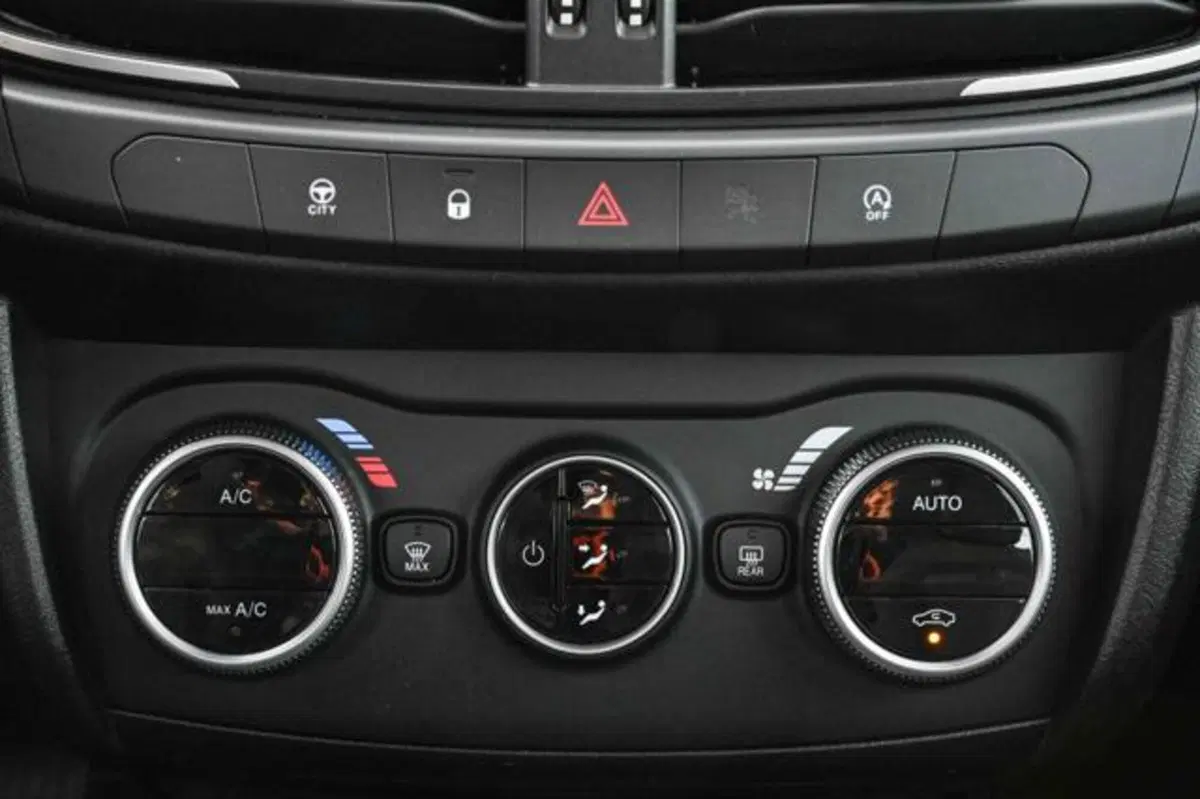 Fiat Tipo Station Wagon usata a Torino (15)