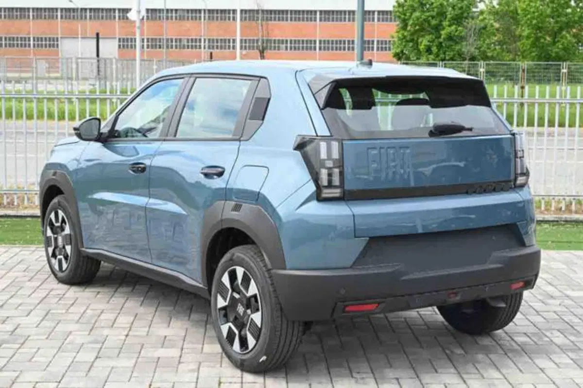 Fiat Grande Panda nuova a Torino (4)