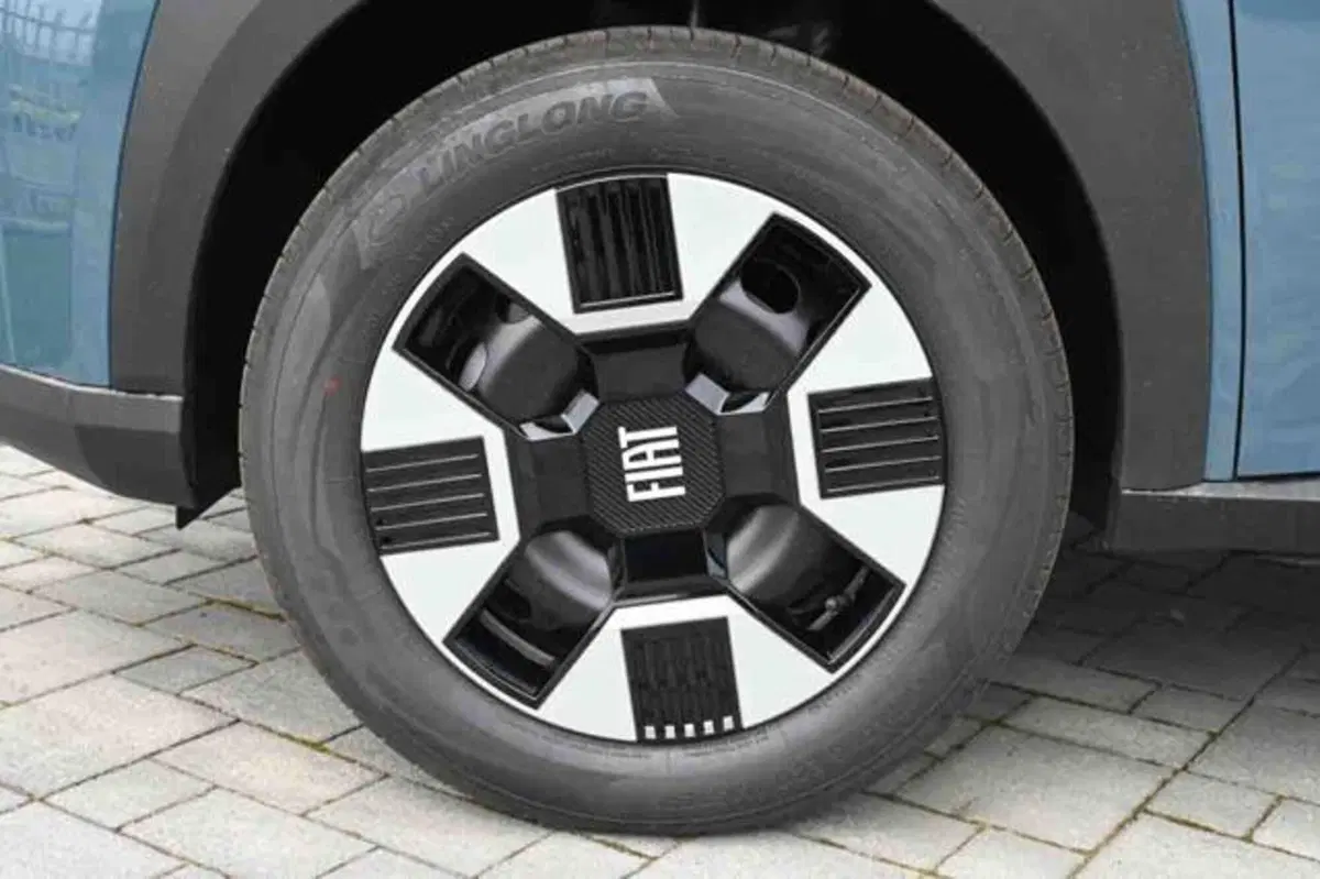 Fiat Grande Panda nuova a Torino (6)