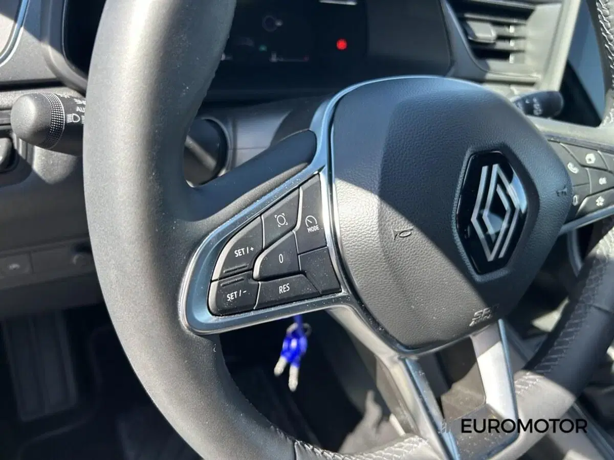 Renault Captur usata a Bari (14)