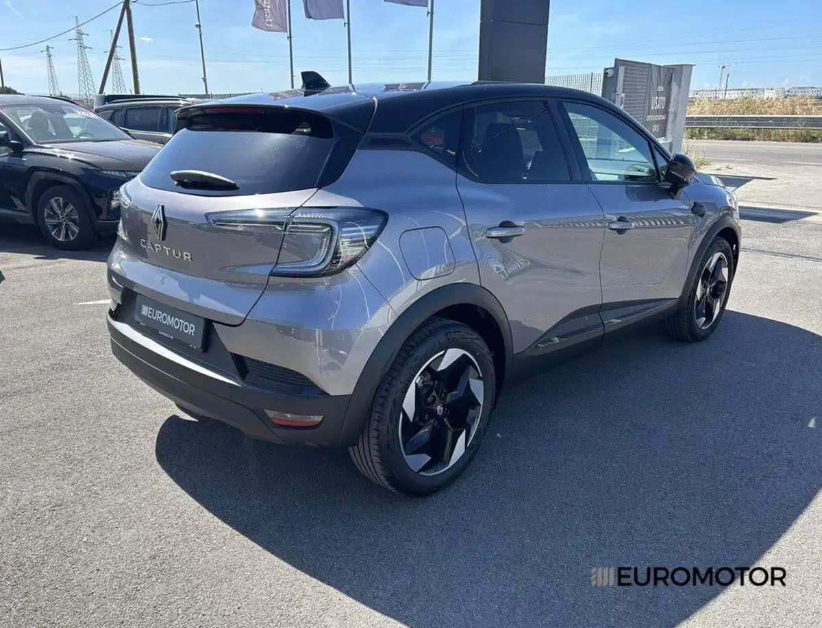 Renault Captur usata a Bari (5)