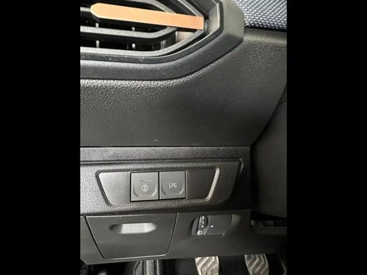 Dacia Sandero Stepway usata a Siena (9)