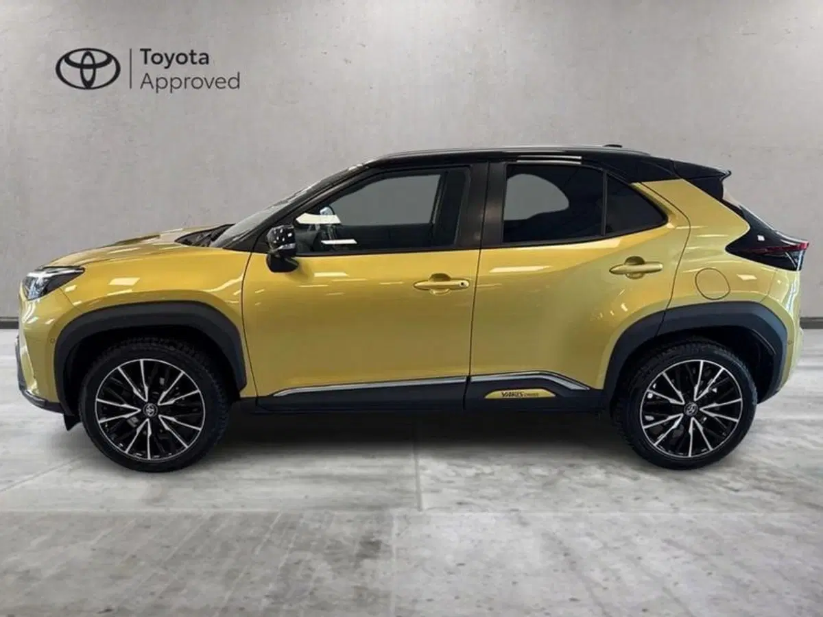 Toyota Yaris Cross usata a Prato (3)