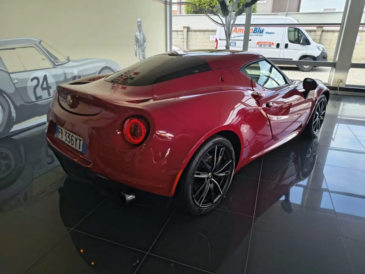 Alfa Romeo 4C Coupé usata a Firenze (5)