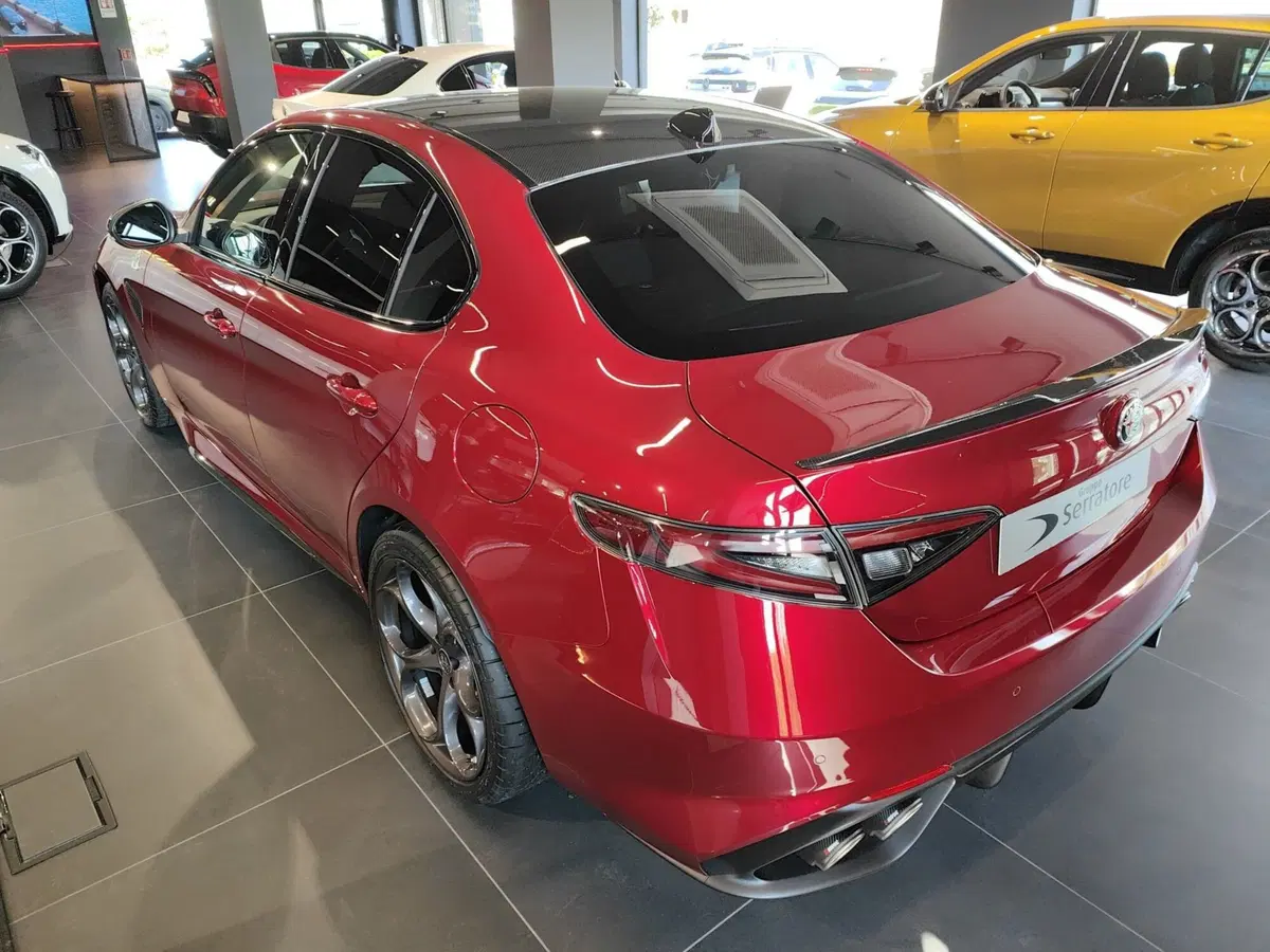 Alfa Romeo Giulia nuova a Como (4)