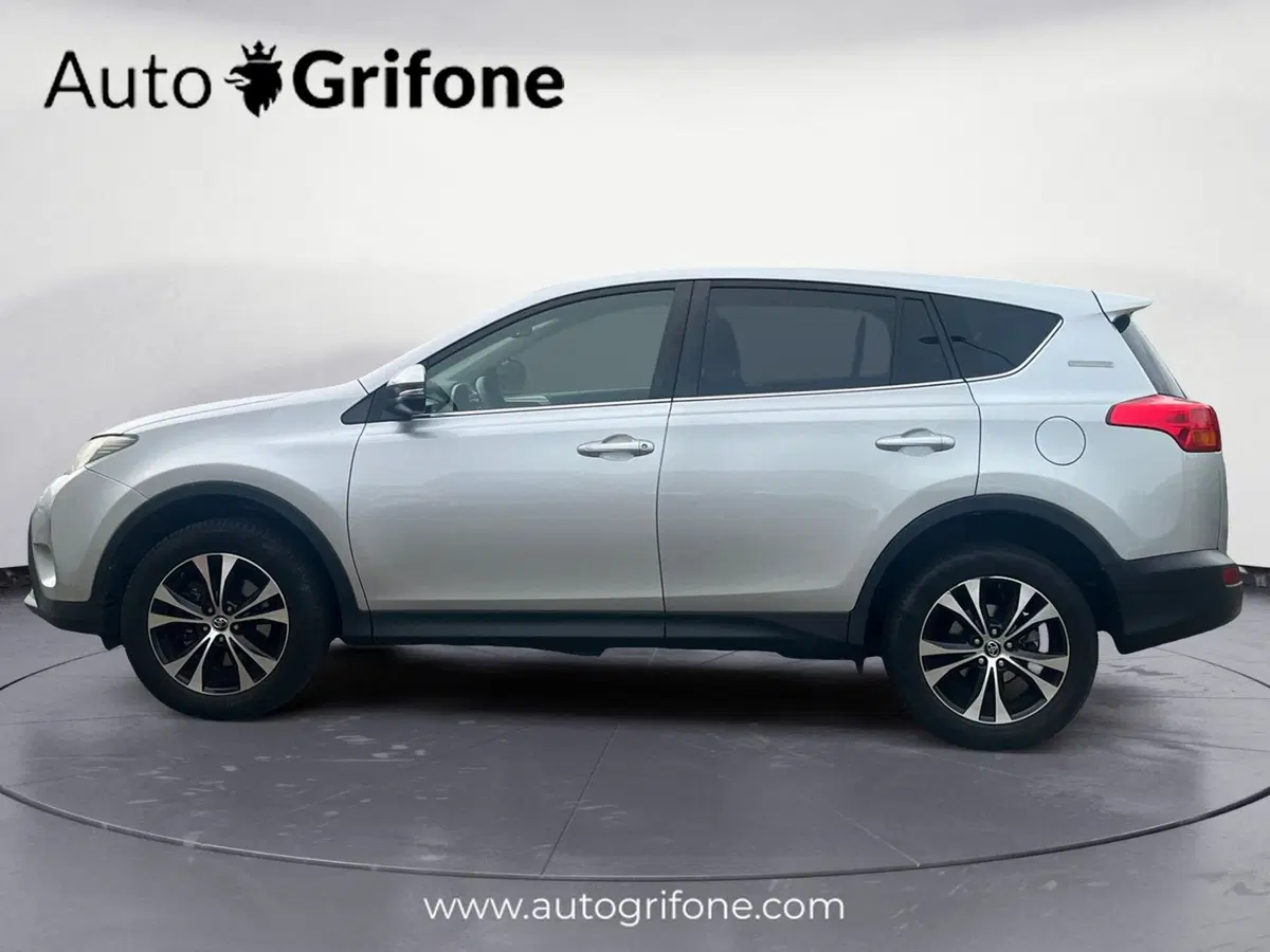 Toyota Rav4 usata a Modena (2)