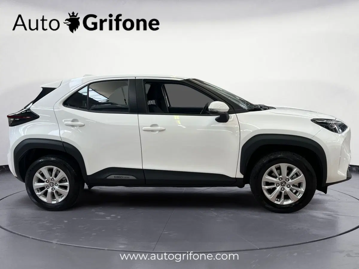 Toyota Yaris Cross usata a Modena (6)