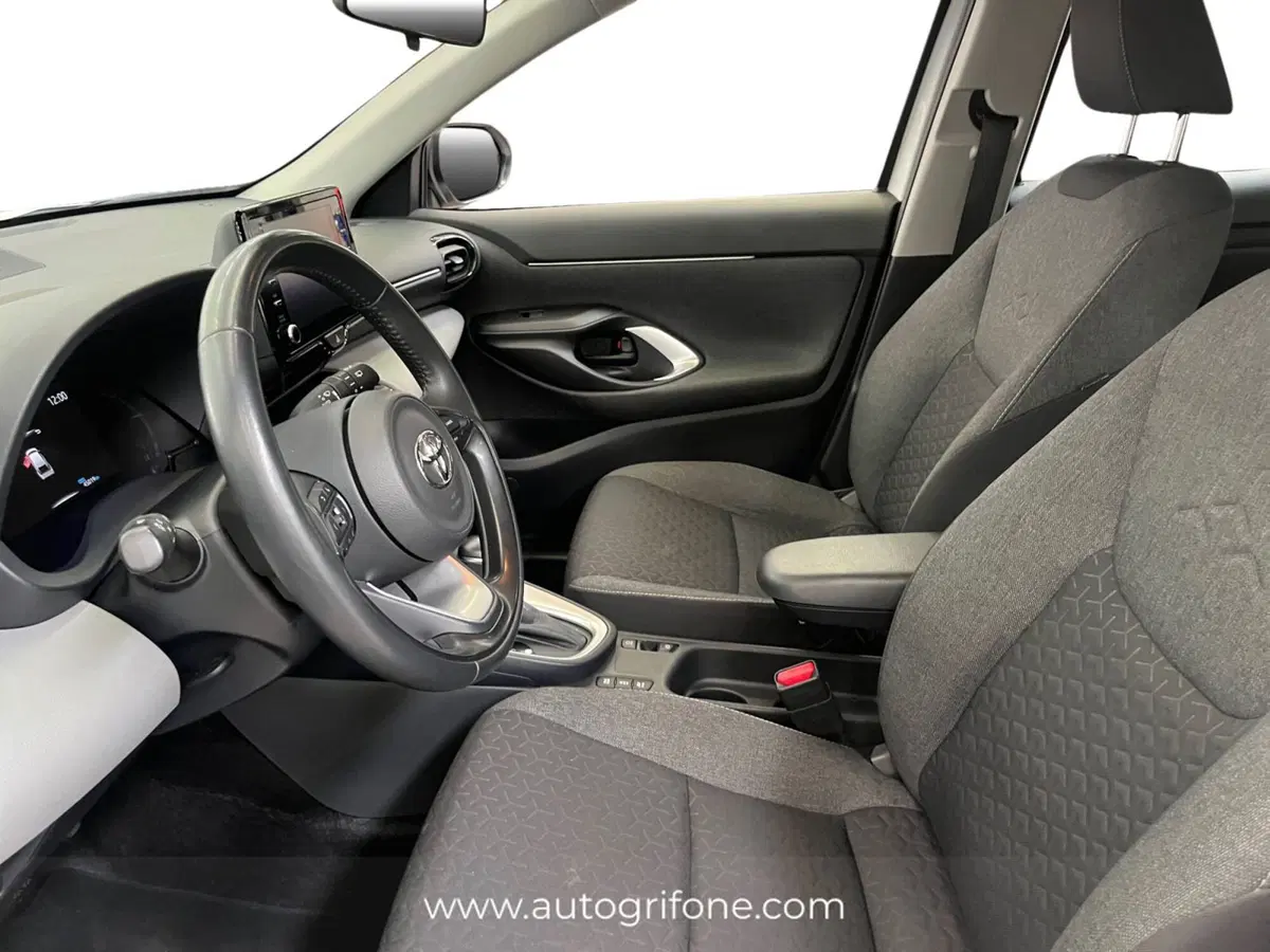 Toyota Yaris Cross usata a Modena (9)