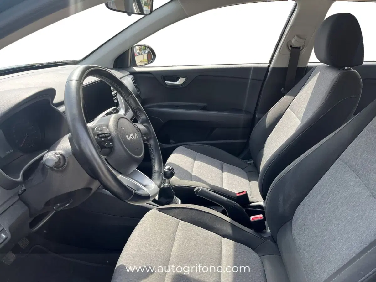 Kia Stonic usata a Modena (9)