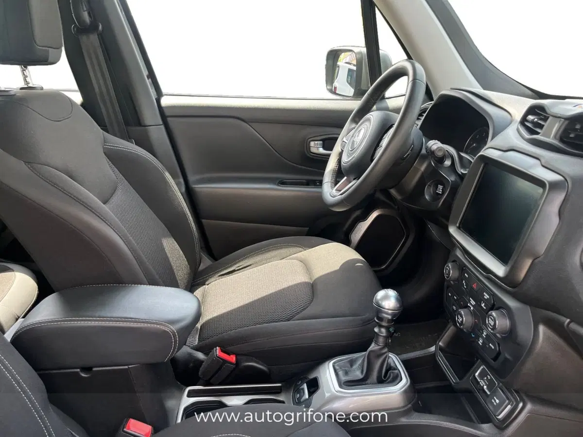 Jeep Renegade usata a Modena (15)