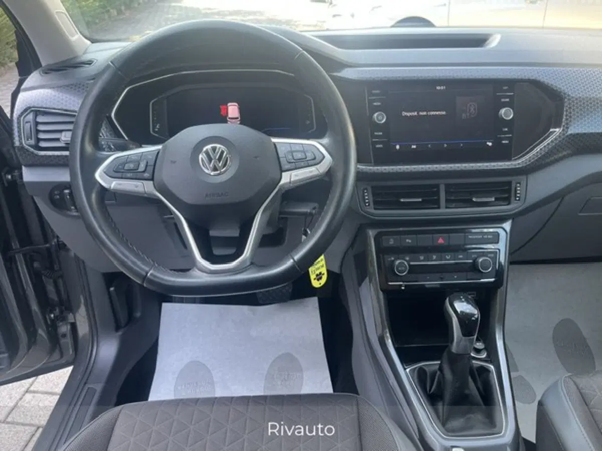 Volkswagen T-Cross usata a Como (13)